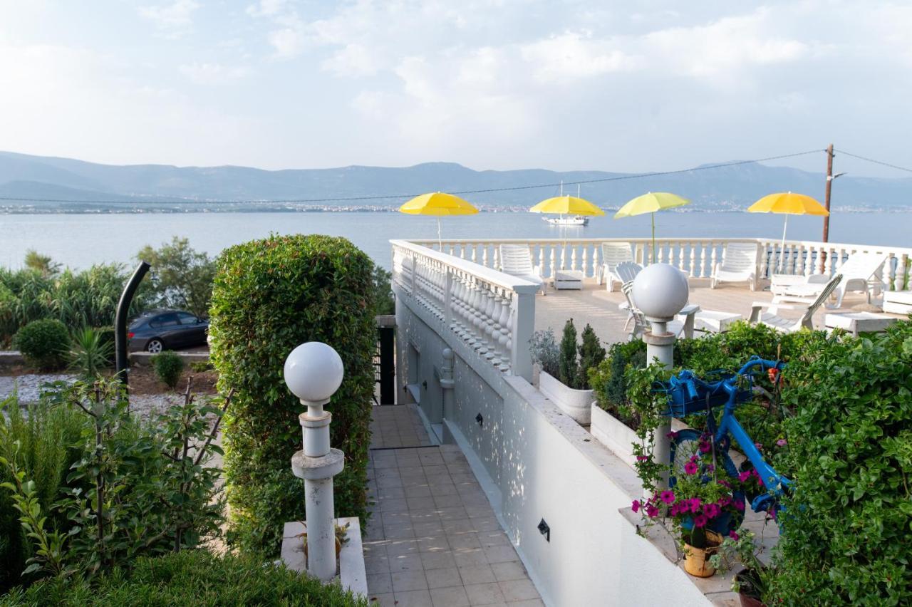Villa Fjaba - By The Sea - With The Big Terraces & Great Sea View تروغير المظهر الخارجي الصورة