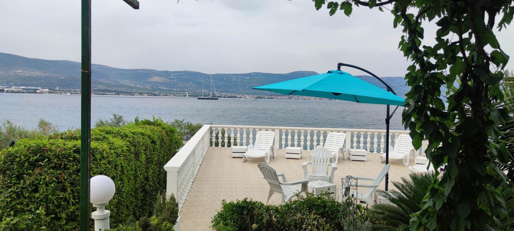 Villa Fjaba - By The Sea - With The Big Terraces & Great Sea View تروغير المظهر الخارجي الصورة